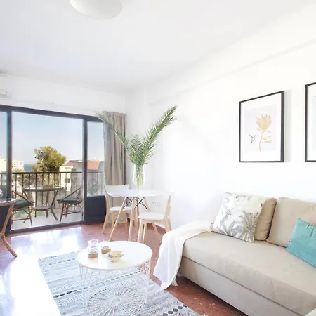 Charming Sea View Nearby Everything *