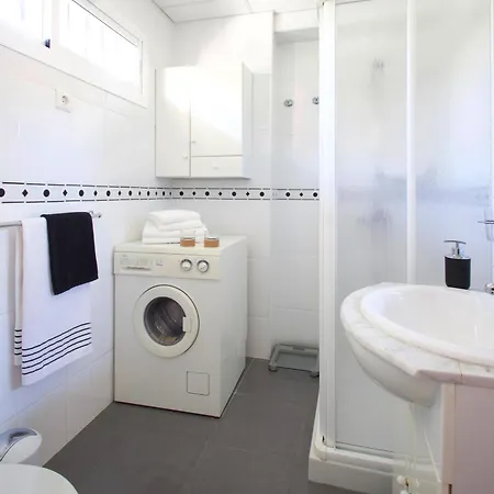 Charming Sea View Nearby Everything アパート トレモリノス